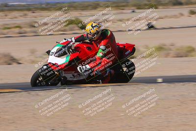 media/Dec-10-2023-SoCal Trackdays (Sun) [[0ce70f5433]]/Turn 9 Inside Set 2 (1115am)/